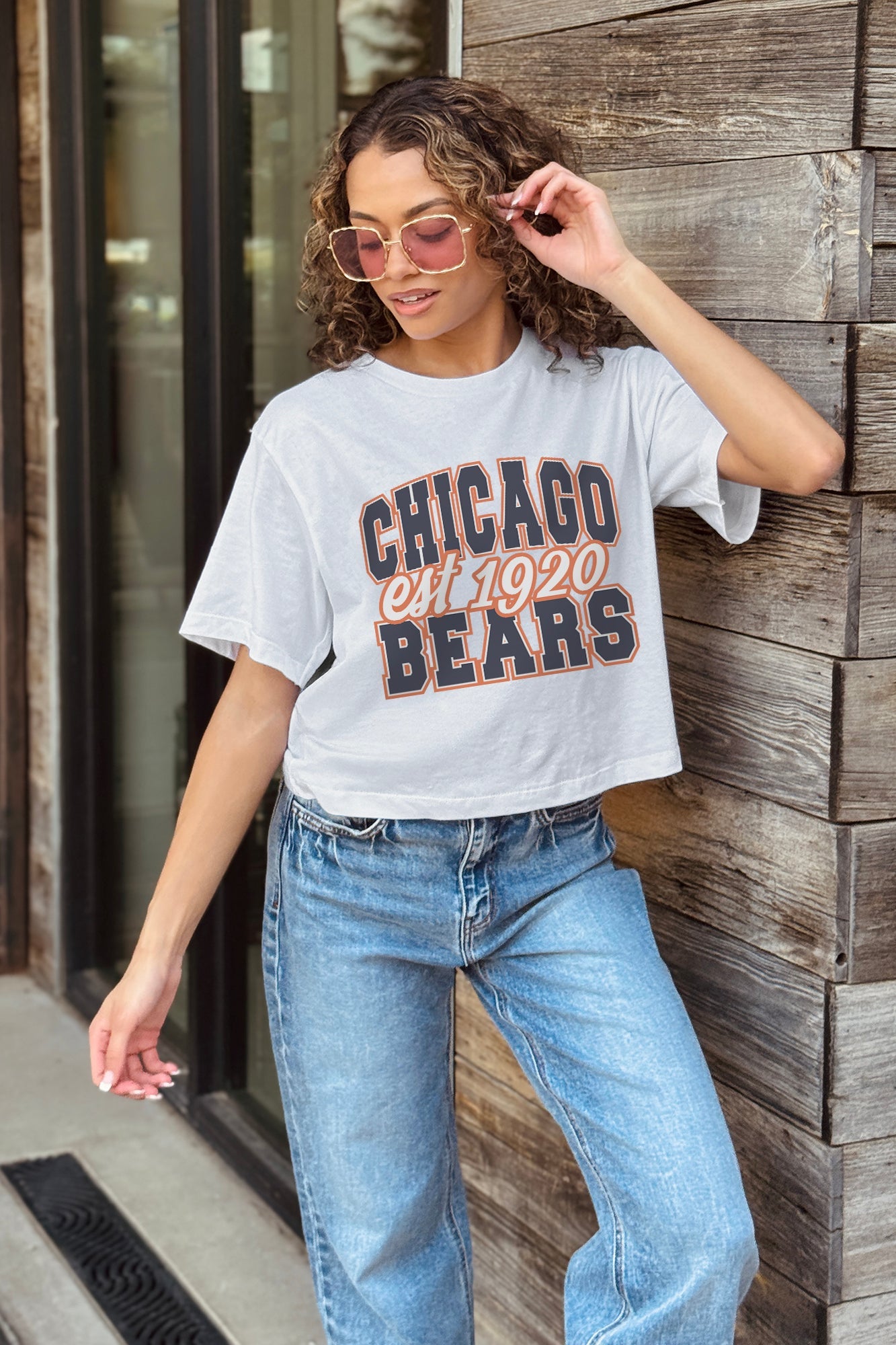 CHICAGO BEARS DEEP ROOTS BOXY FIT CROPPED TEE