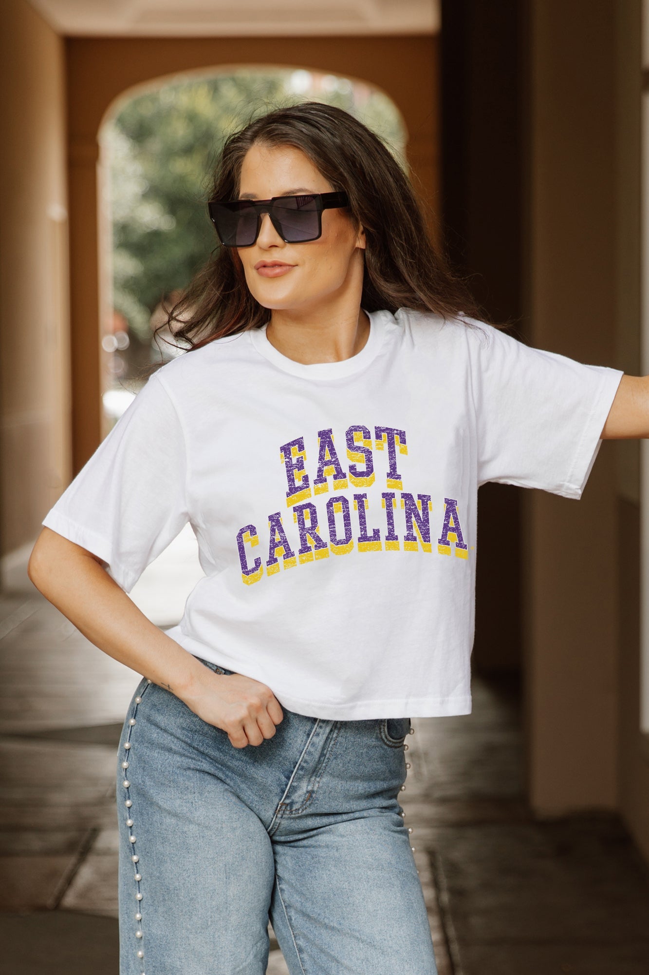 EAST CAROLINA PIRATES CLAIM TO FAME BOXY FIT WOMEN'S CROPPED TEE