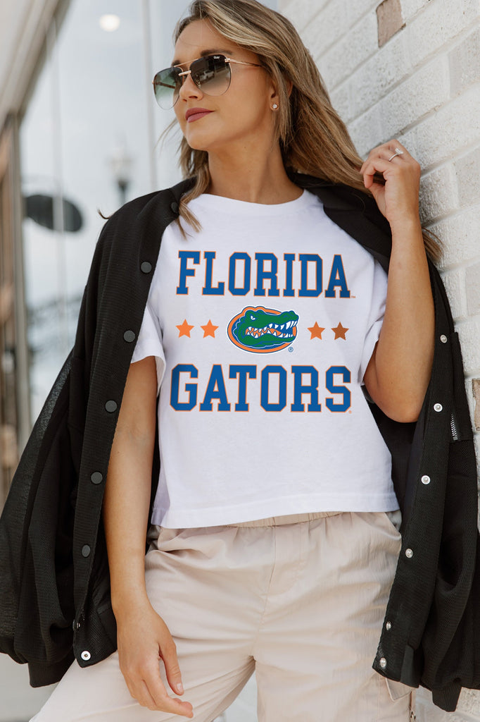 FLORIDA GATORS TO THE POINT BOXY FIT WOMEN'S CROP TEE