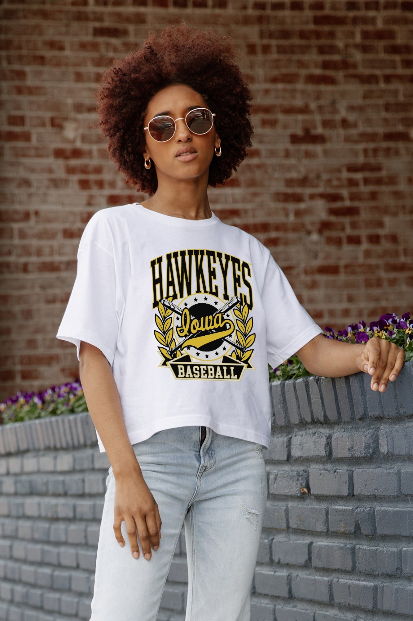 IOWA HAWKEYES BASES LOADED BOXY FIT WOMEN'S CROP TEE