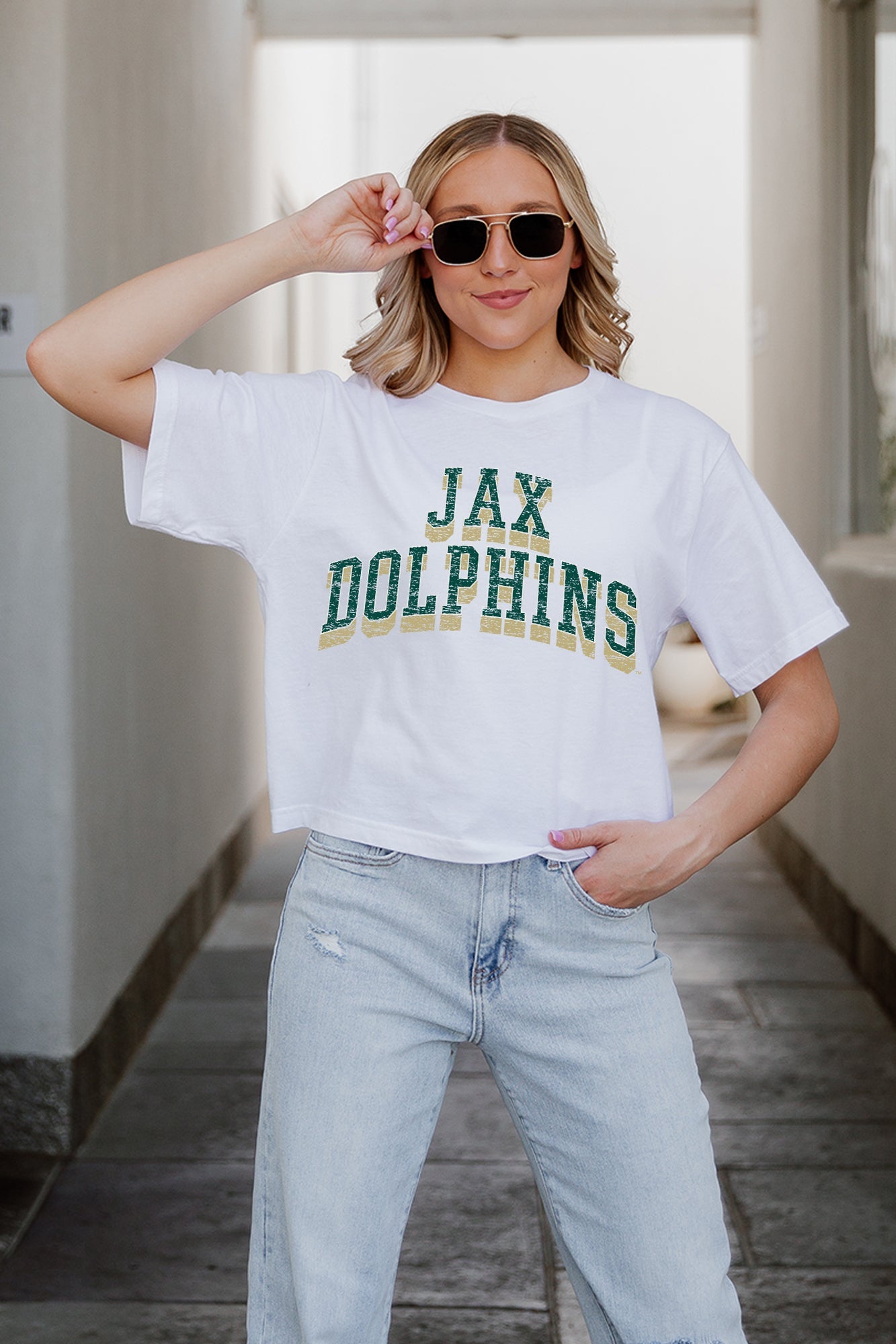 JACKSONVILLE DOLPHINS CLAIM TO FAME BOXY FIT WOMEN'S CROPPED TEE