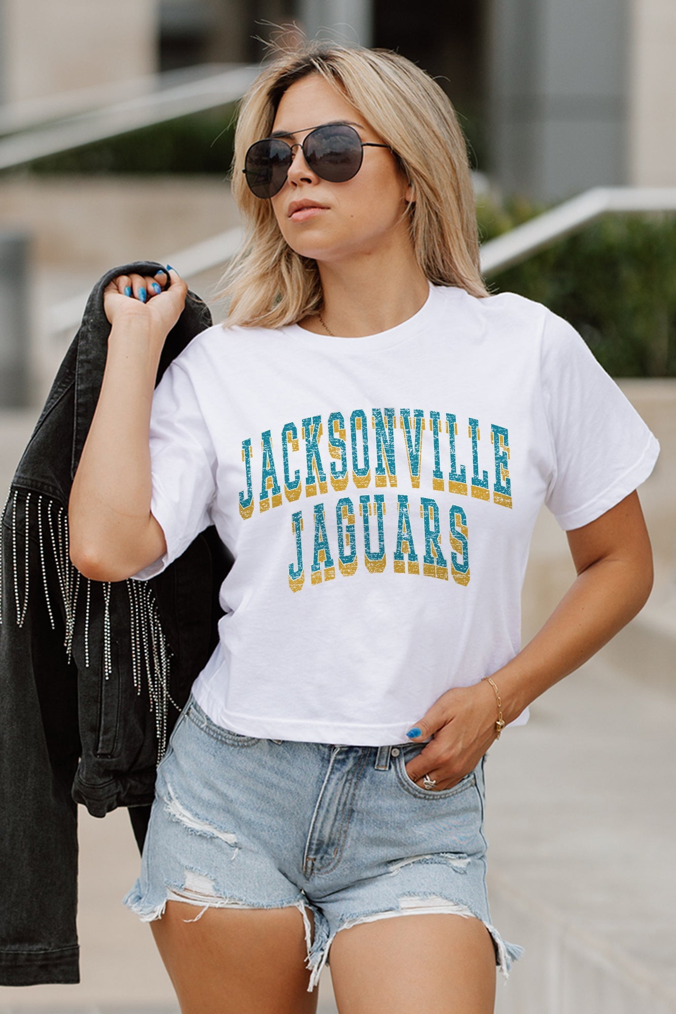JACKSONVILLE JAGUARS CLAIM TO FAME BOXY FIT WOMEN'S CROPPED TEE