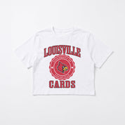 LOUISVILLE CARDINALS RETRO PLAY BOXY FIT CROPPED TEE