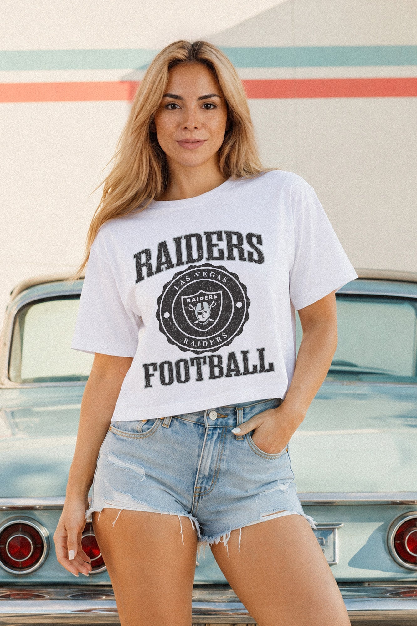 LAS VEGAS RAIDERS RETRO PLAY BOXY FIT CROPPED TEE