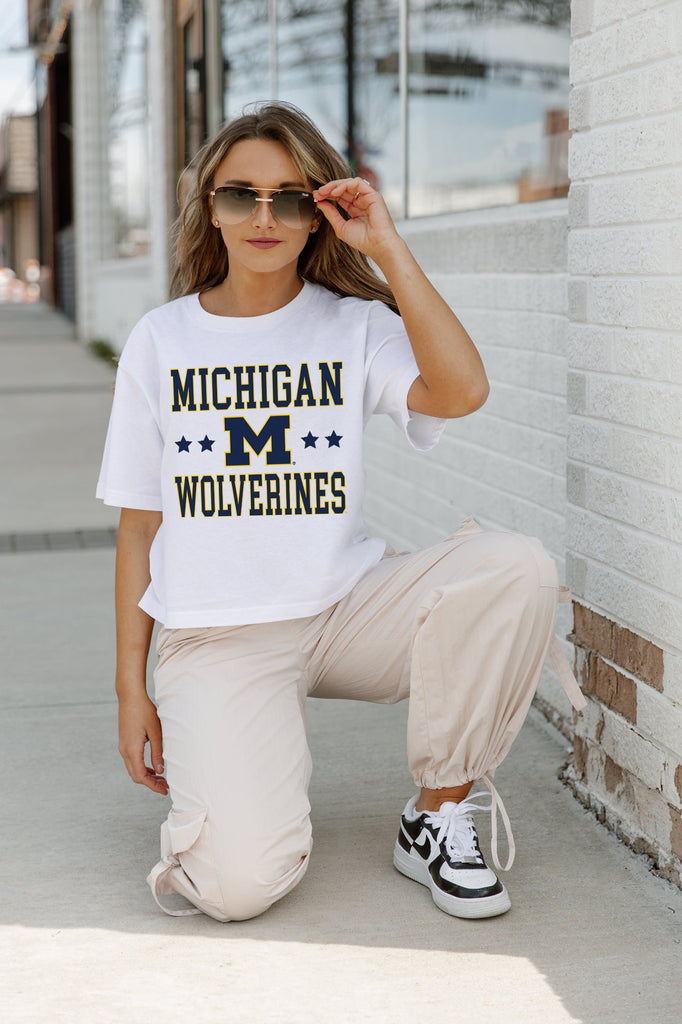 MICHIGAN WOLVERINES TO THE POINT BOXY FIT WOMEN'S CROP TEE
