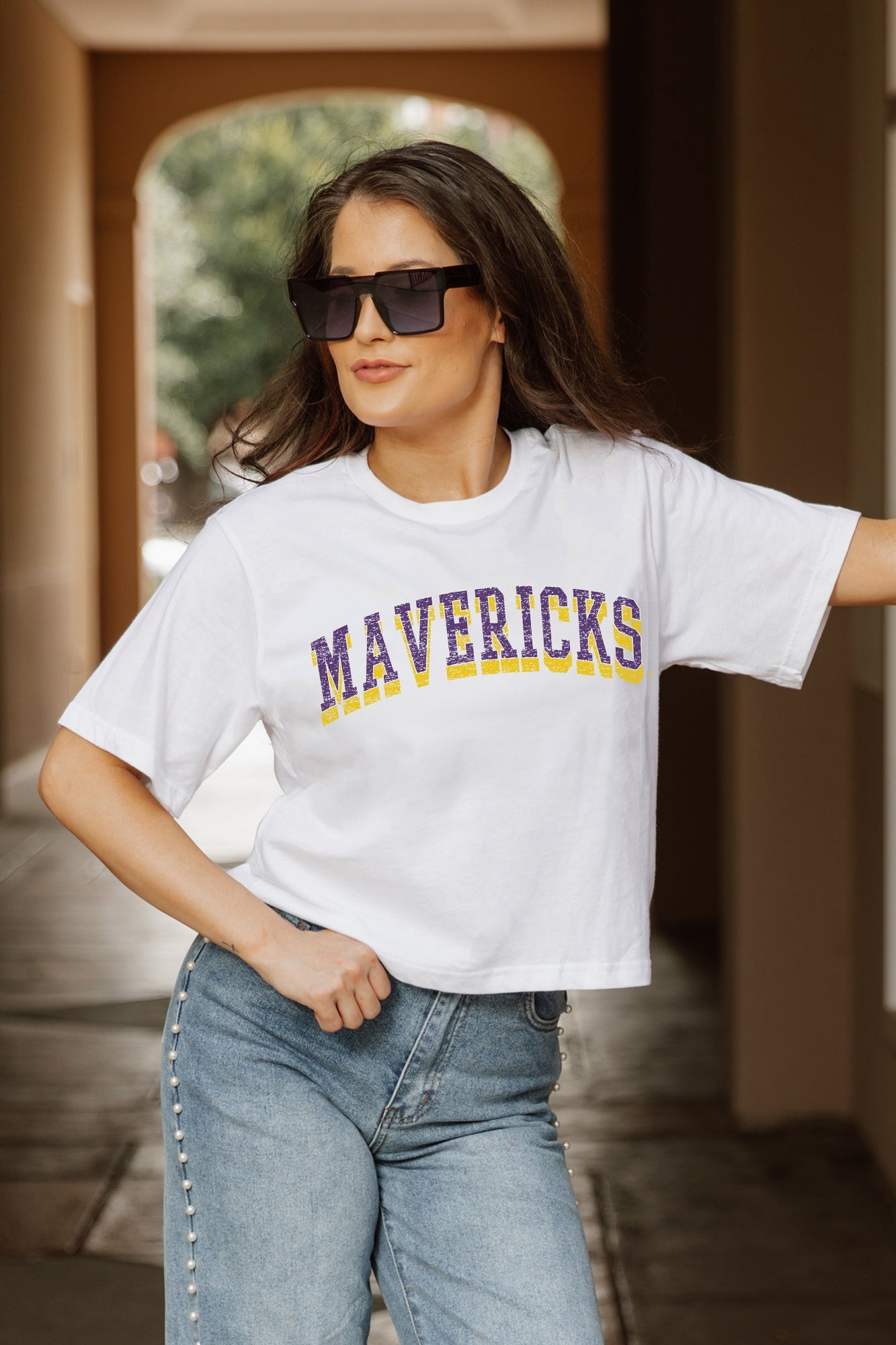 MINNESOTA STATE MANKATO MAVERICKS CLAIM TO FAME BOXY FIT WOMEN'S CROPPED TEE