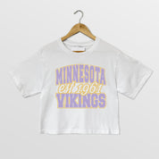 MINNESOTA VIKINGS DEEP ROOTS BOXY FIT CROPPED TEE