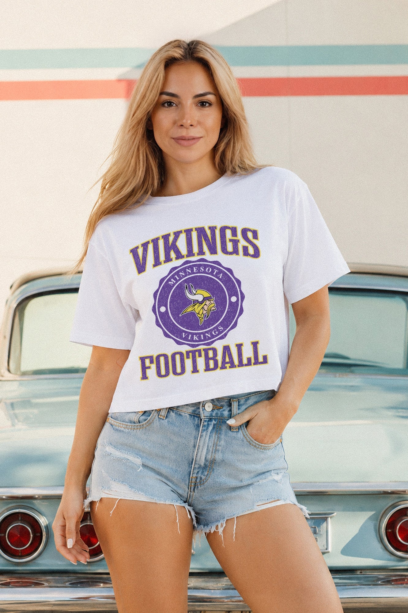 MINNESOTA VIKINGS RETRO PLAY BOXY FIT CROPPED TEE