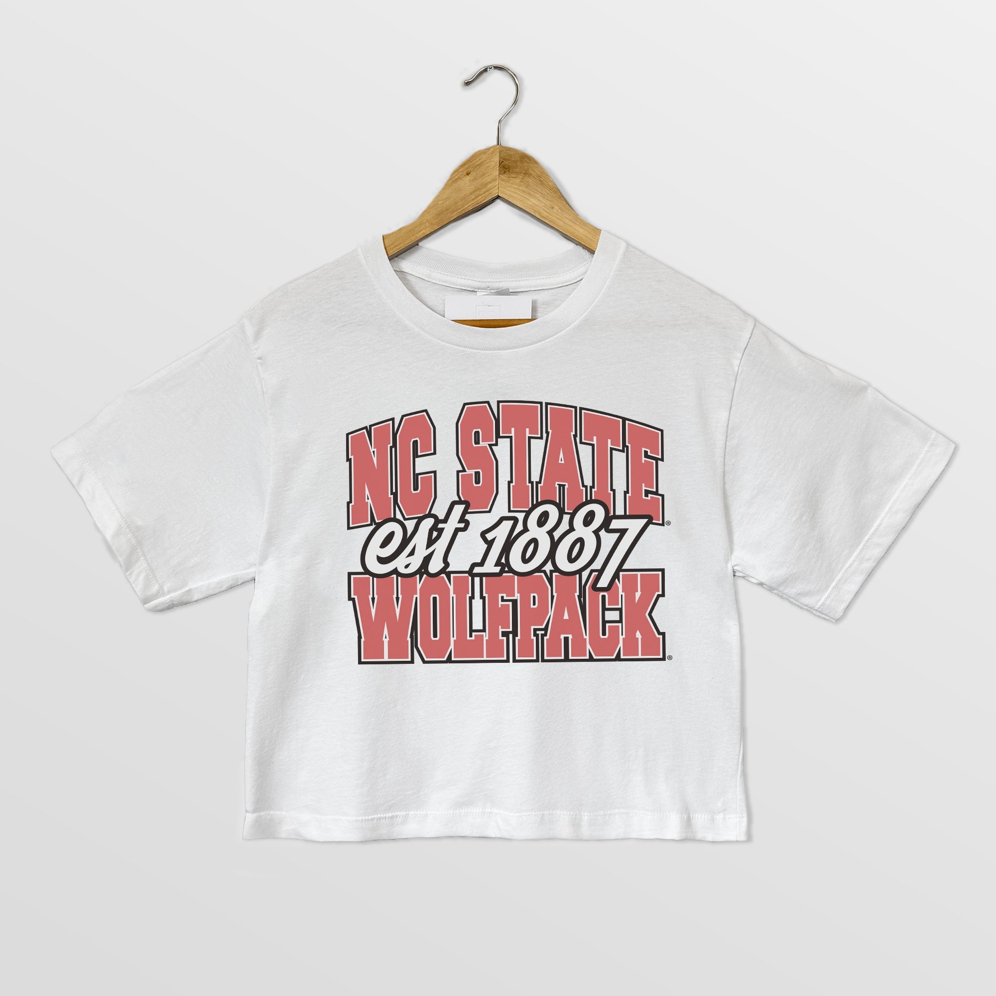 NORTH CAROLINA STATE WOLFPACK DEEP ROOTS BOXY FIT WOMEN'S CROPPED TEE