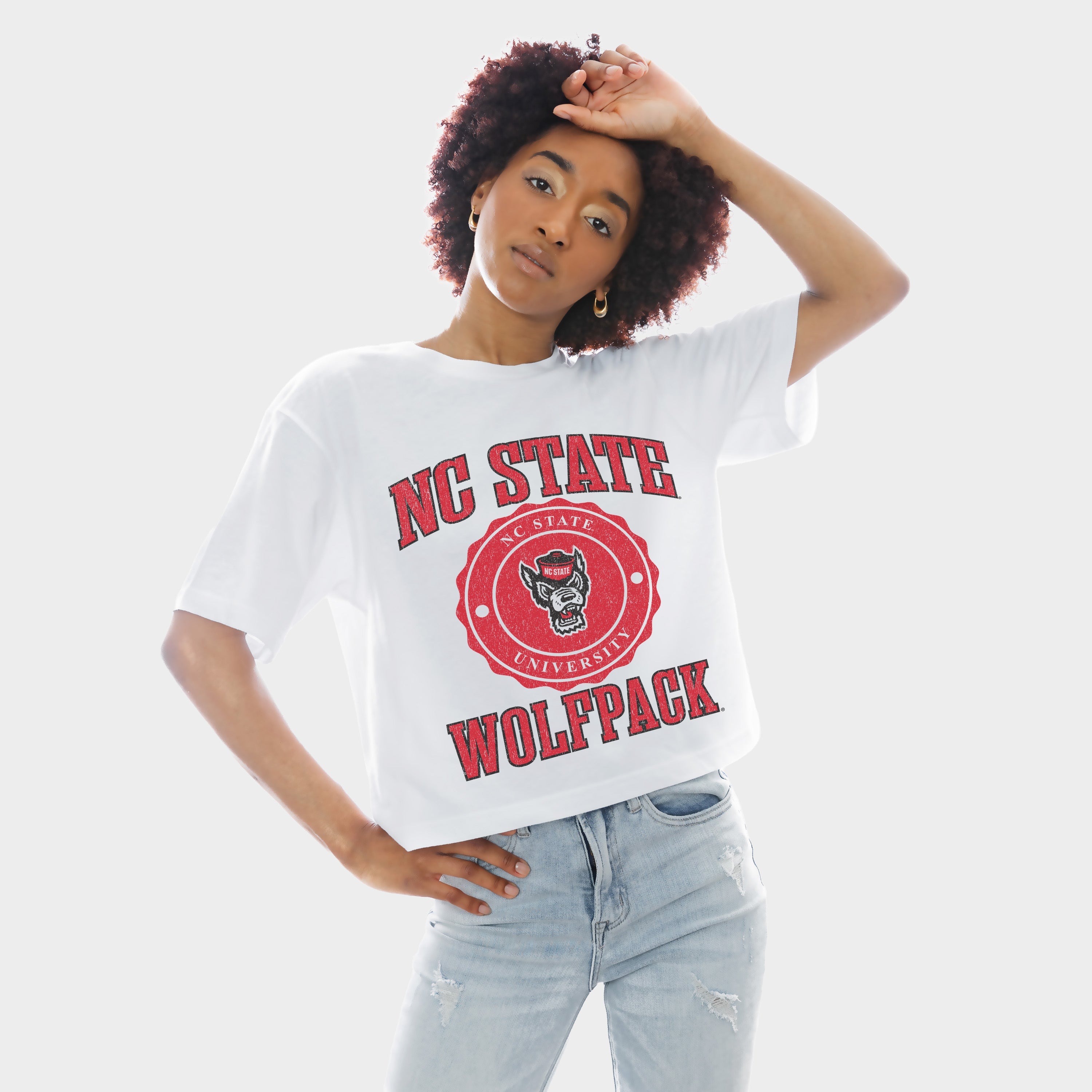 NORTH CAROLINA STATE WOLFPACK RETRO PLAY BOXY FIT CROPPED TEE