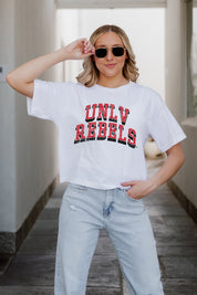 UNLV REBELS CLAIM TO FAME BOXY FIT WOMEN'S CROPPED TEE
