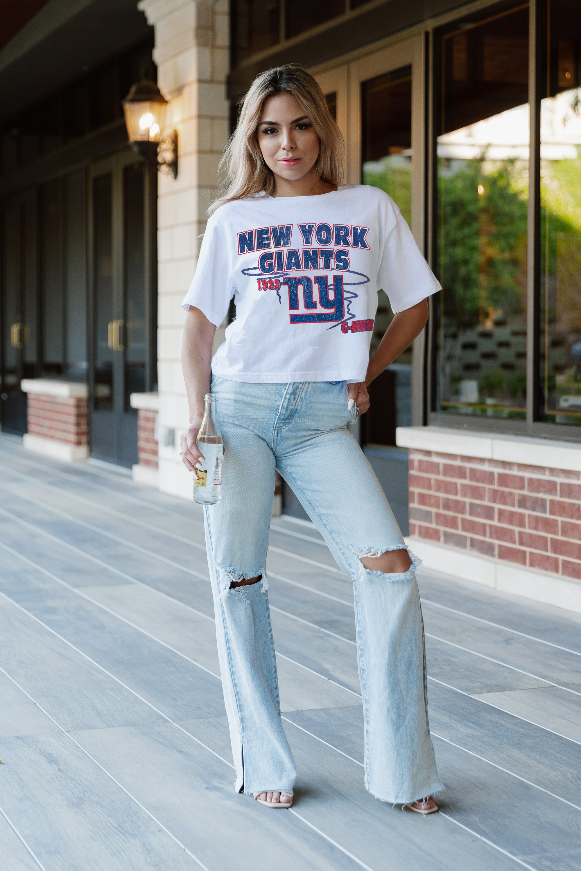NEW YORK GIANTS GAMEDAY GOALS BOXY FIT WOMEN'S CROP TEE