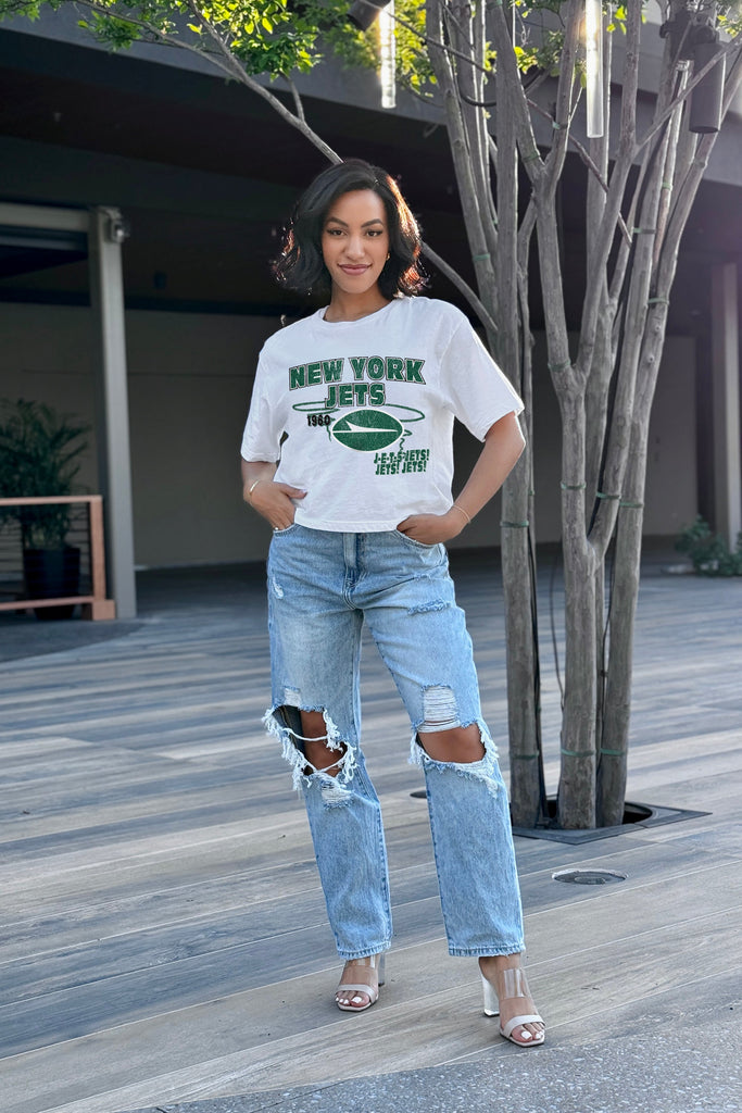 NEW YORK JETS GAMEDAY GOALS BOXY FIT WOMEN'S CROP TEE