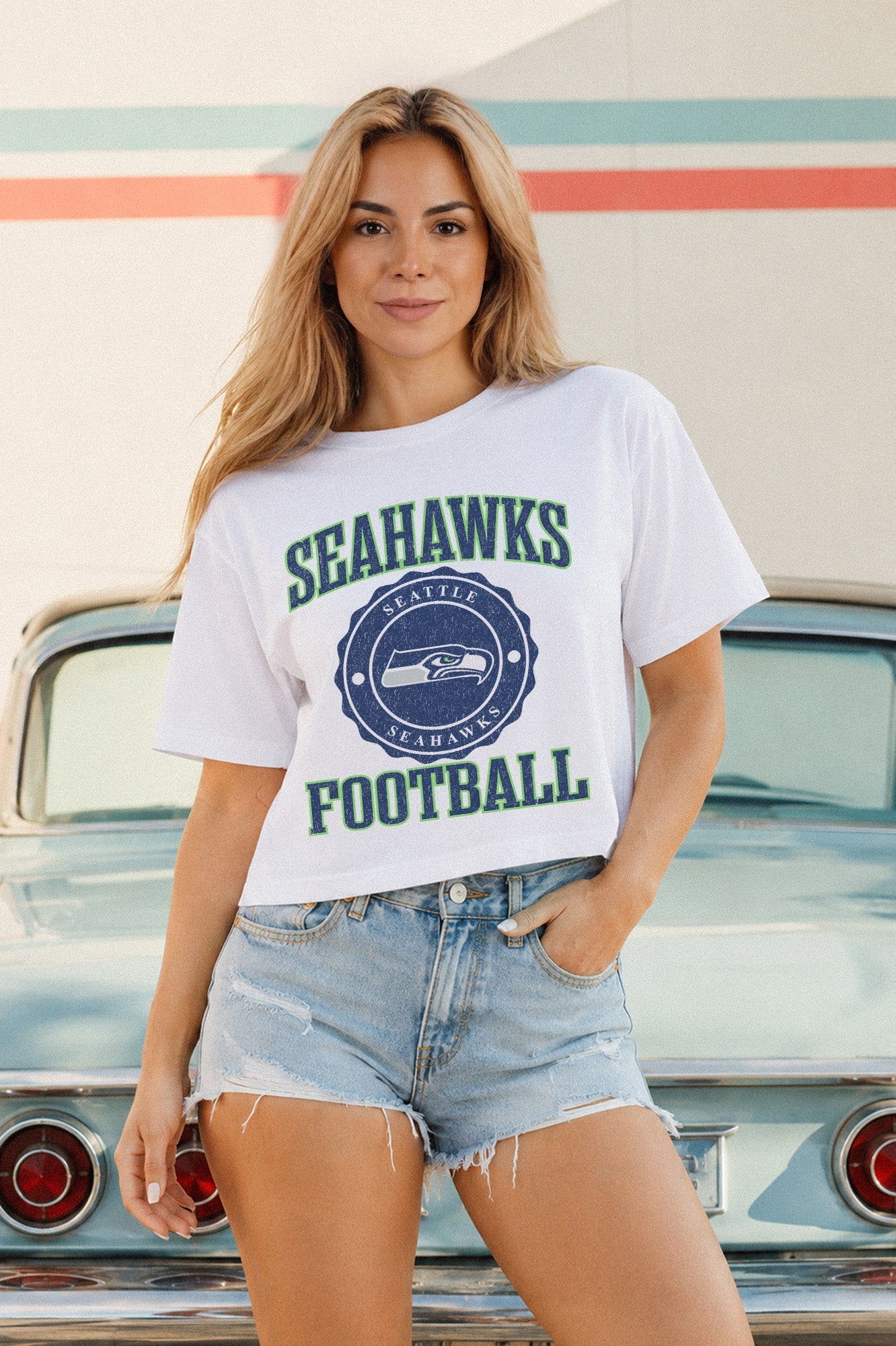 SEATTLE SEAHAWKS RETRO PLAY BOXY FIT CROPPED TEE
