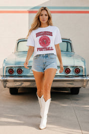 TAMPA BAY BUCCANEERS RETRO PLAY BOXY FIT CROPPED TEE