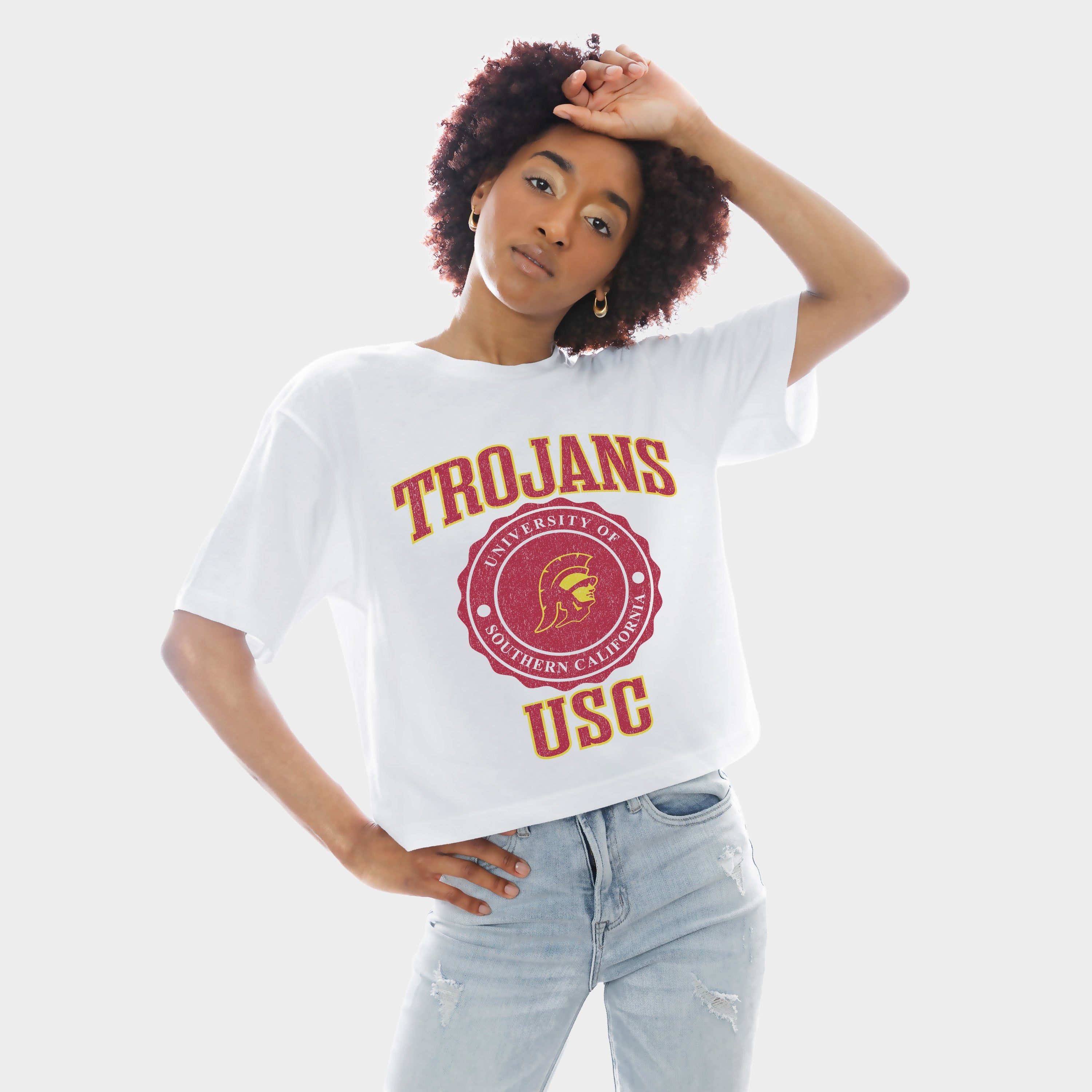 USC TROJANS RETRO PLAY BOXY FIT CROPPED TEE