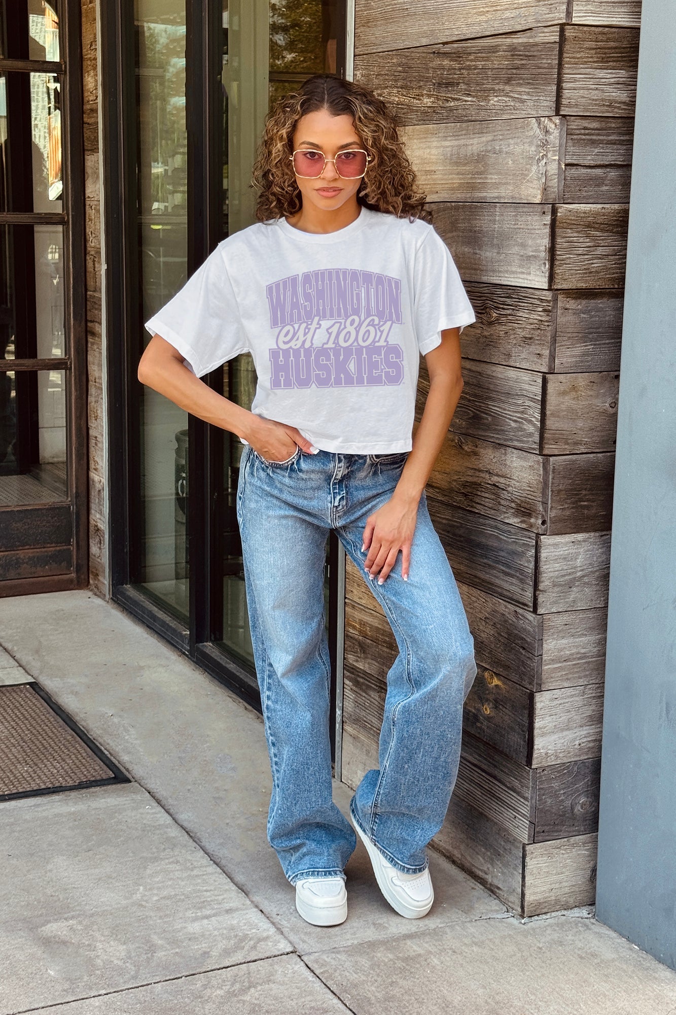 WASHINGTON HUSKIES DEEP ROOTS BOXY FIT WOMEN'S CROPPED TEE