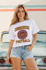 WASHINGTON COMMANDERS RETRO PLAY BOXY FIT CROPPED TEE