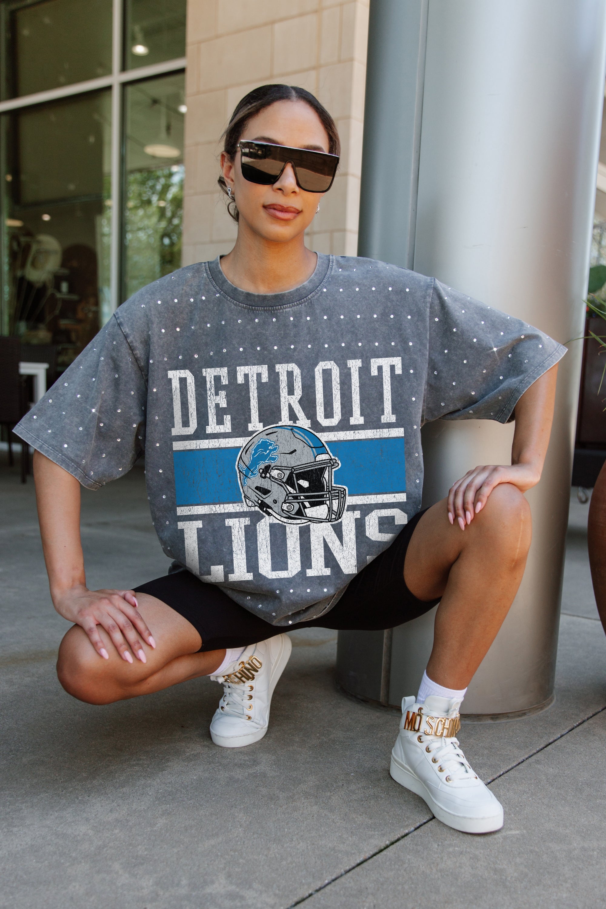 DETROIT LIONS ON THE BALL MINI RHINESTONE SHORT SLEEVE CLASSIC TEE