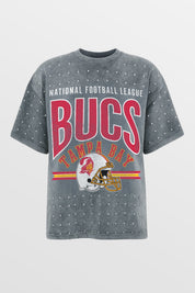 TAMPA BAY BUCCANEERS PRIME SHINE MINI RHINESTONE SHORT SLEEVE CLASSIC TEE BY RANDI MAHOMES
