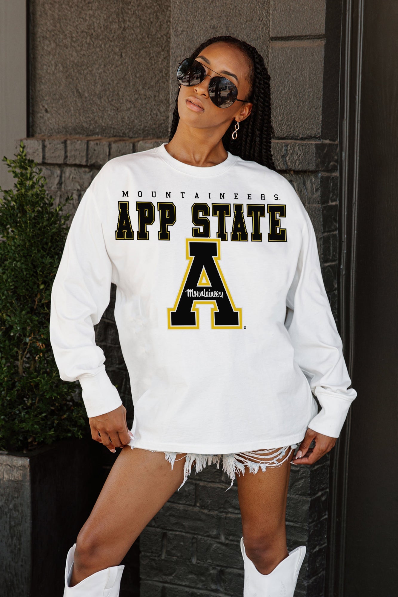 APPALACHIAN STATE MOUNTAINEERS BIG GOALS OVERSIZED LONG SLEEVE TEE WITH RIBBED NECKLINE AND CUFFS