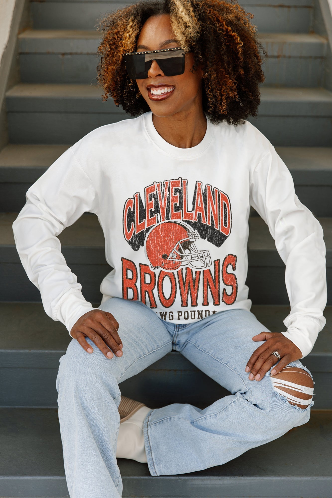 CLEVELAND BROWNS TIME OUT OVERSIZED MIDWEIGHT LONG SLEEVE TEE