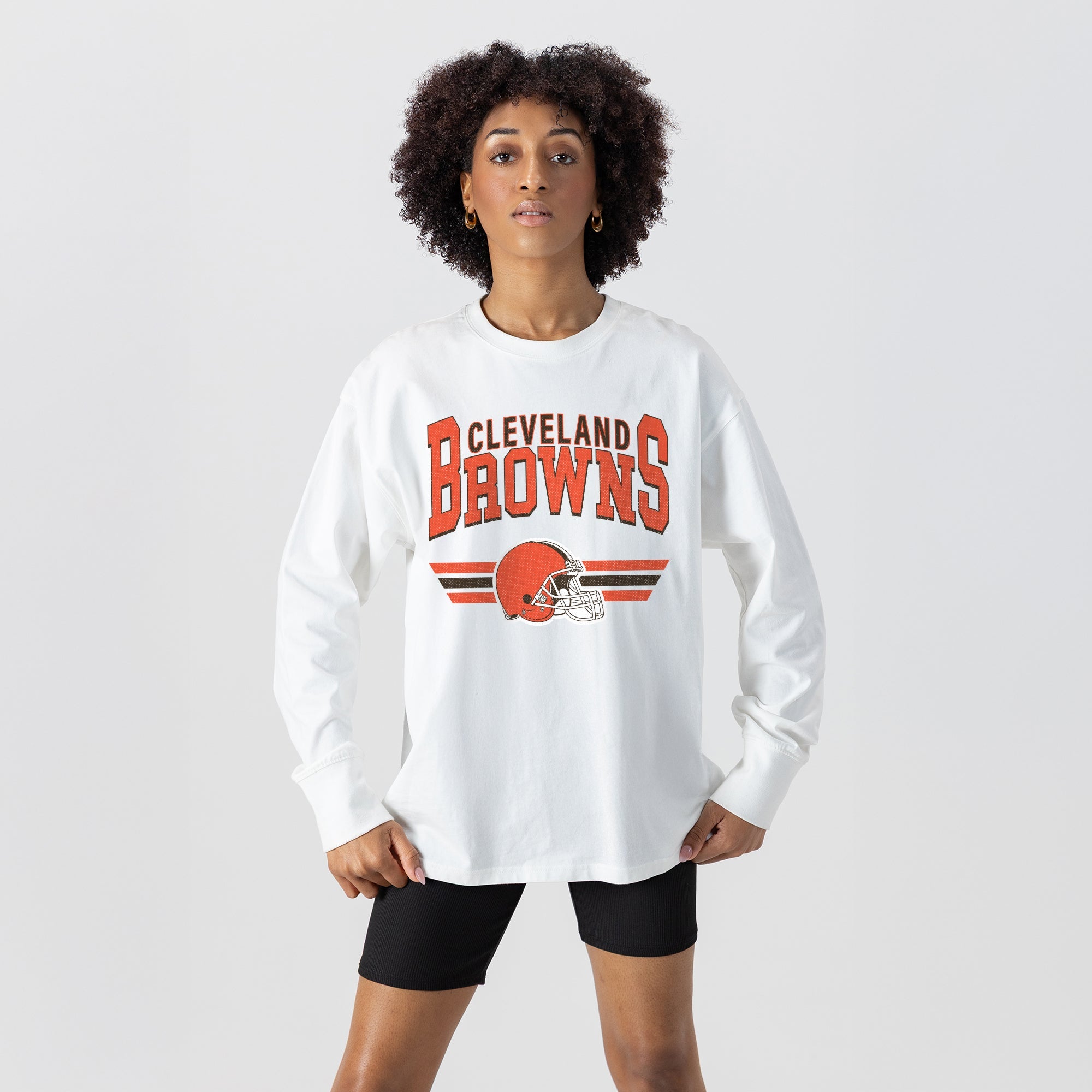 CLEVELAND BROWNS SWIFT STRIKE ESSENTIAL RELAXED FIT LONG SLEEVE TEE