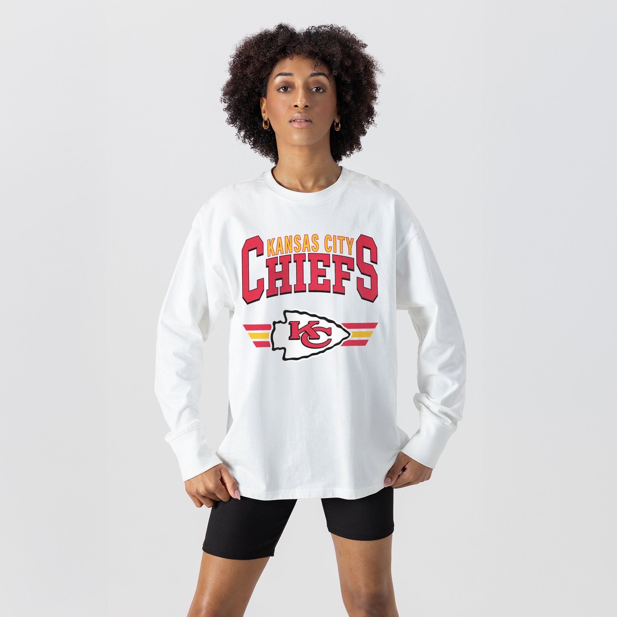 KANSAS CITY CHIEFS SWIFT STRIKE ESSENTIAL RELAXED FIT LONG SLEEVE TEE