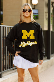 MICHIGAN WOLVERINES HONOR ROLL ESSENTIAL RELAXED FIT LONG SLEEVE TEE
