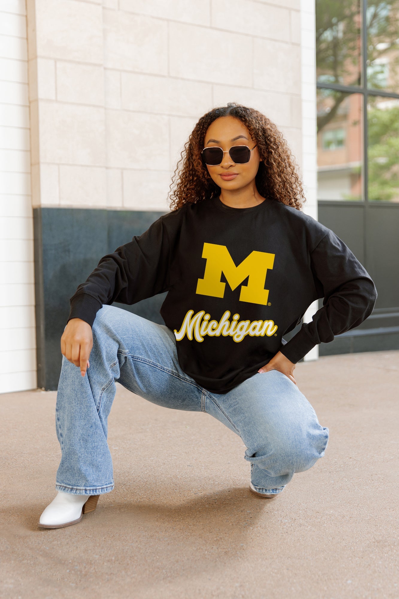 MICHIGAN WOLVERINES HONOR ROLL ESSENTIAL RELAXED FIT LONG SLEEVE TEE