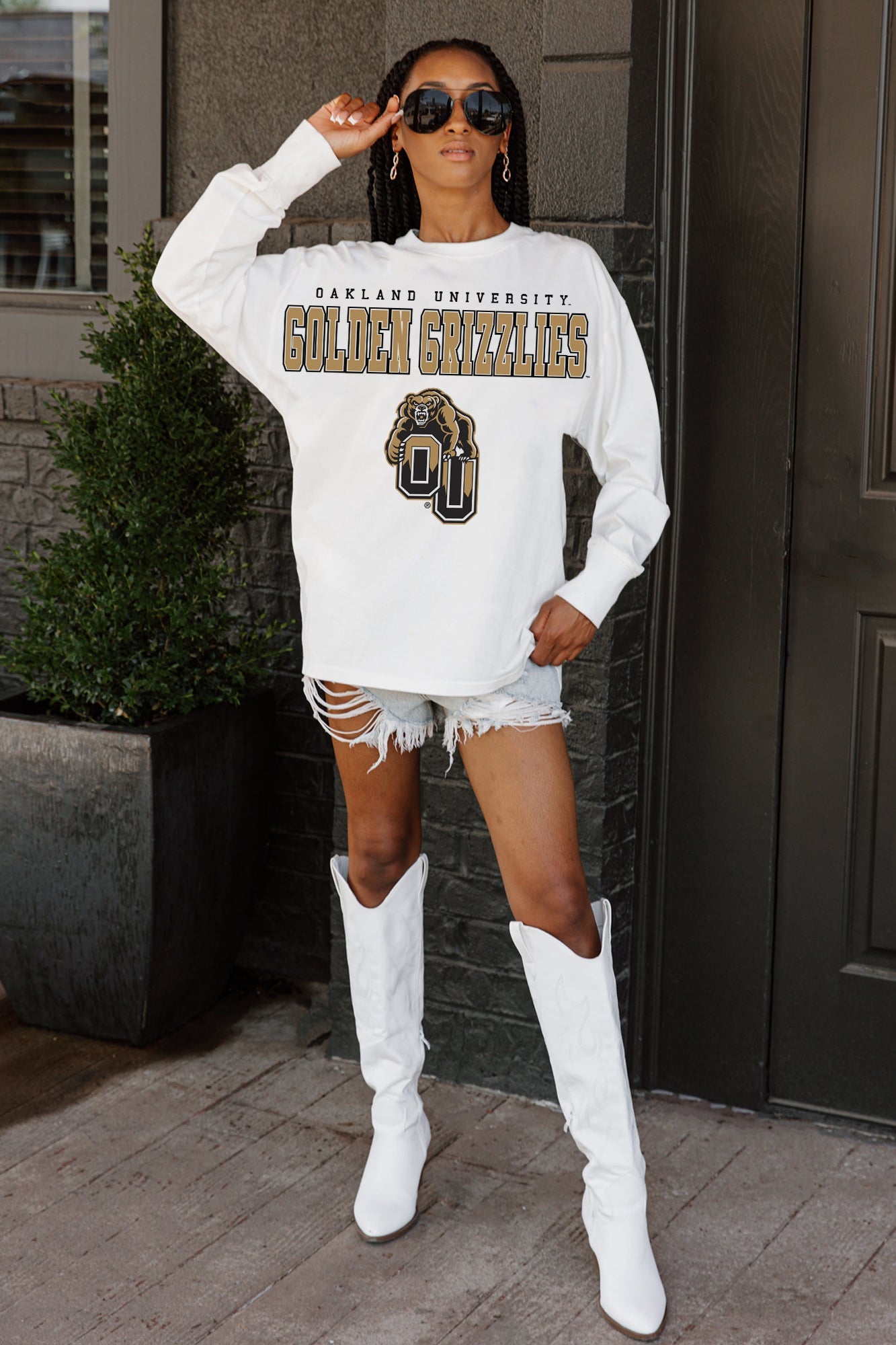 OAKLAND GOLDEN GRIZZLIES BIG GOALS OVERSIZED LONG SLEEVE TEE WITH RIBBED NECKLINE AND CUFFS