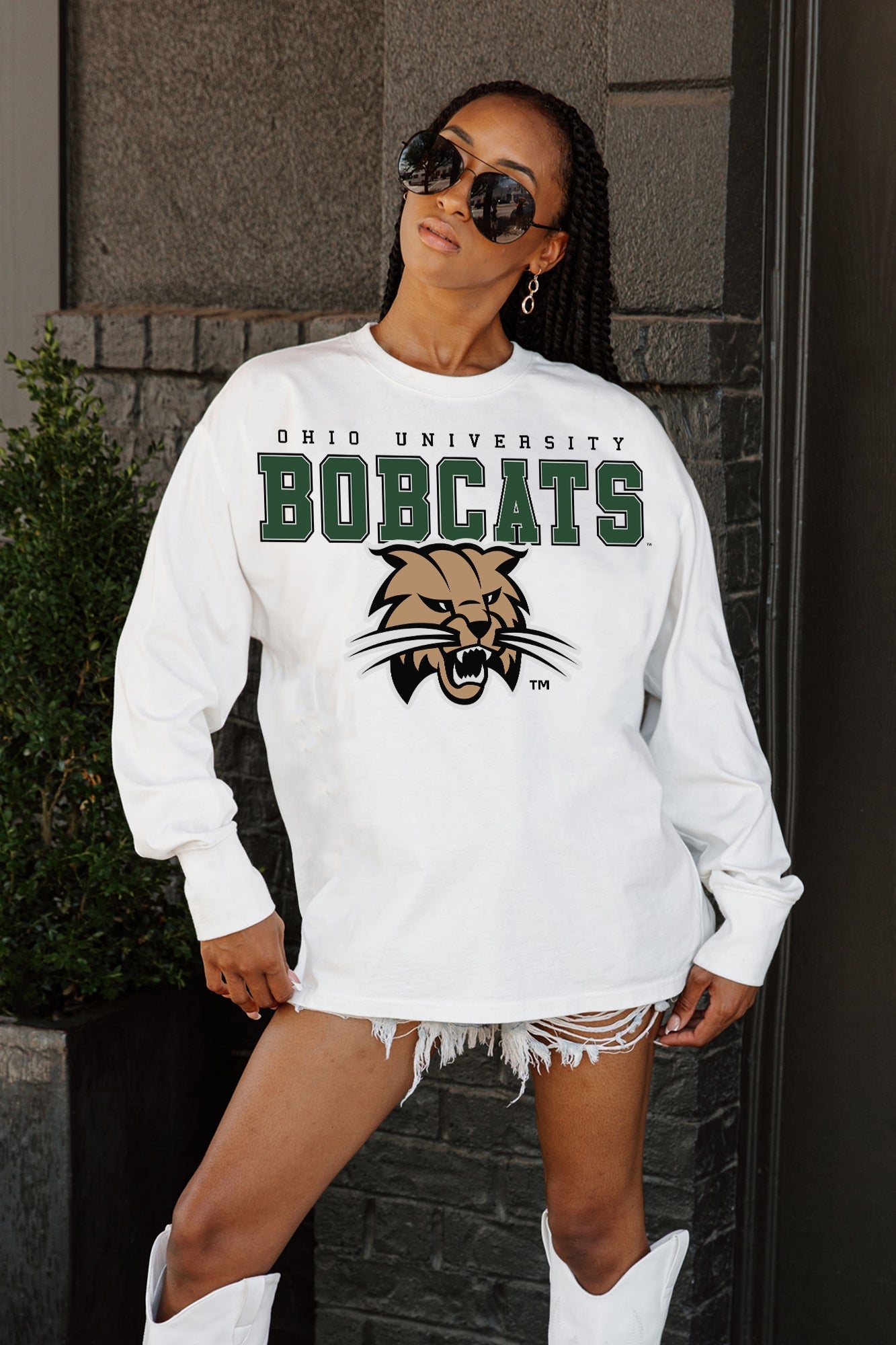 OHIO BOBCATS BIG GOALS OVERSIZED LONG SLEEVE TEE WITH RIBBED NECKLINE AND CUFFS