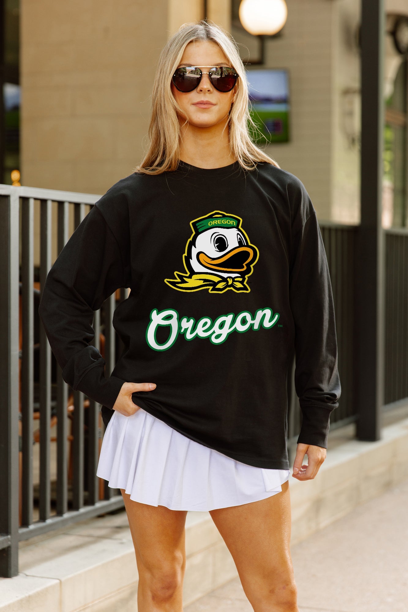 OREGON DUCKS HONOR ROLL ESSENTIAL RELAXED FIT LONG SLEEVE TEE