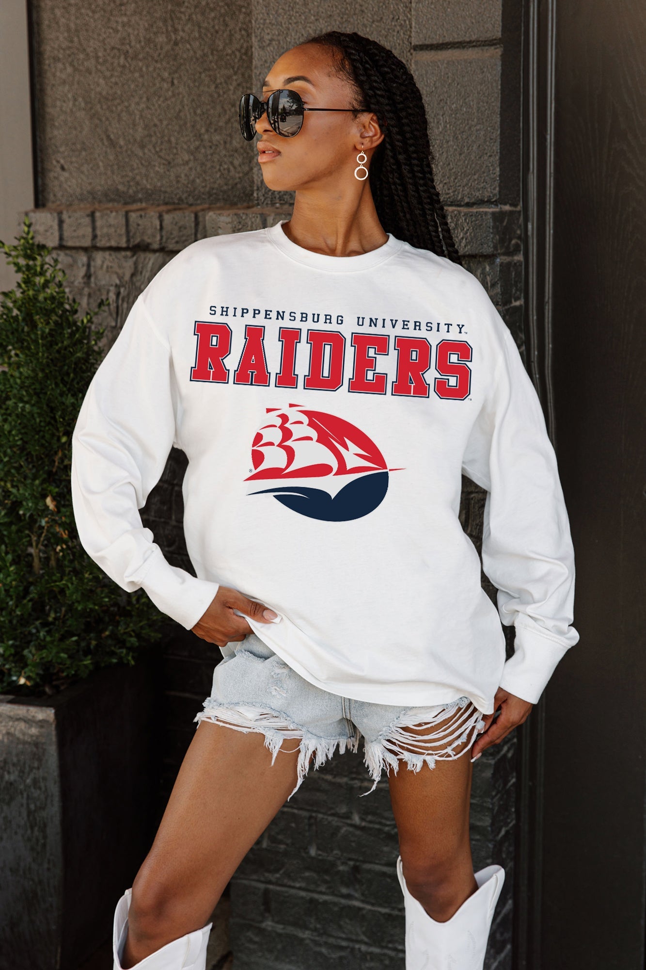SHIPPENSBURG RAIDERS BIG GOALS OVERSIZED LONG SLEEVE TEE WITH RIBBED NECKLINE AND CUFFS