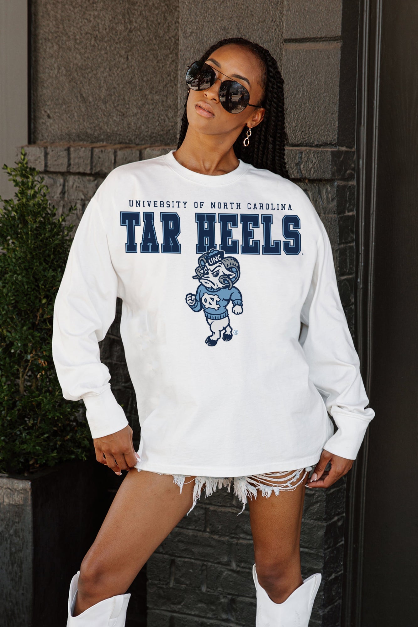 NORTH CAROLINA TAR HEELS BIG GOALS OVERSIZED LONG SLEEVE TEE WITH RIBBED NECKLINE AND CUFFS
