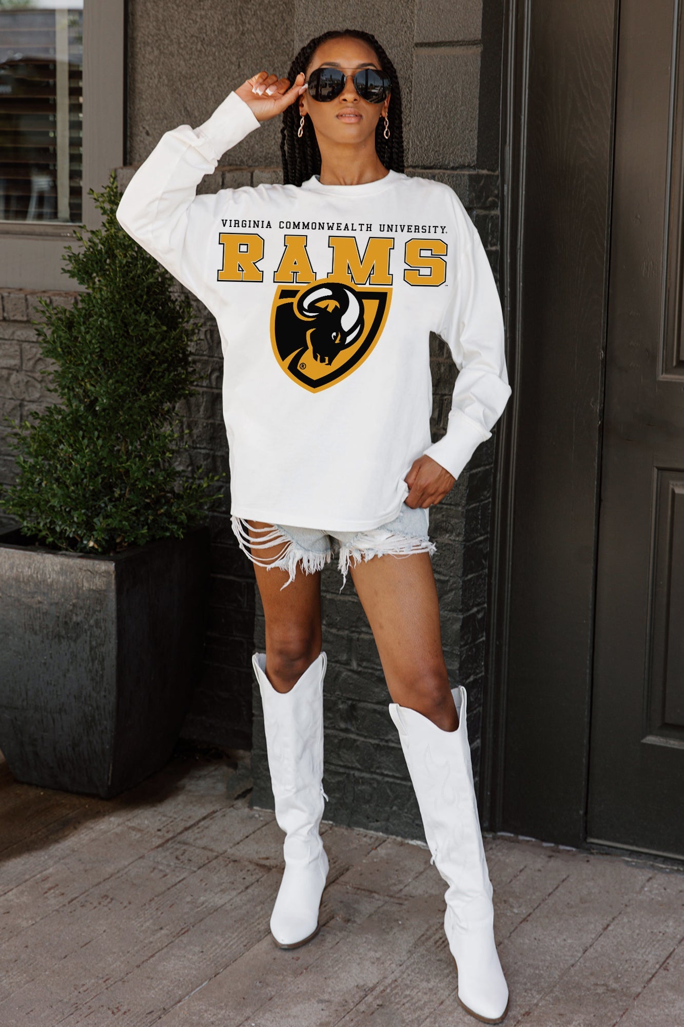 VIRGINIA COMMONWEALTH RAMS BIG GOALS OVERSIZED LONG SLEEVE TEE WITH RIBBED NECKLINE AND CUFFS