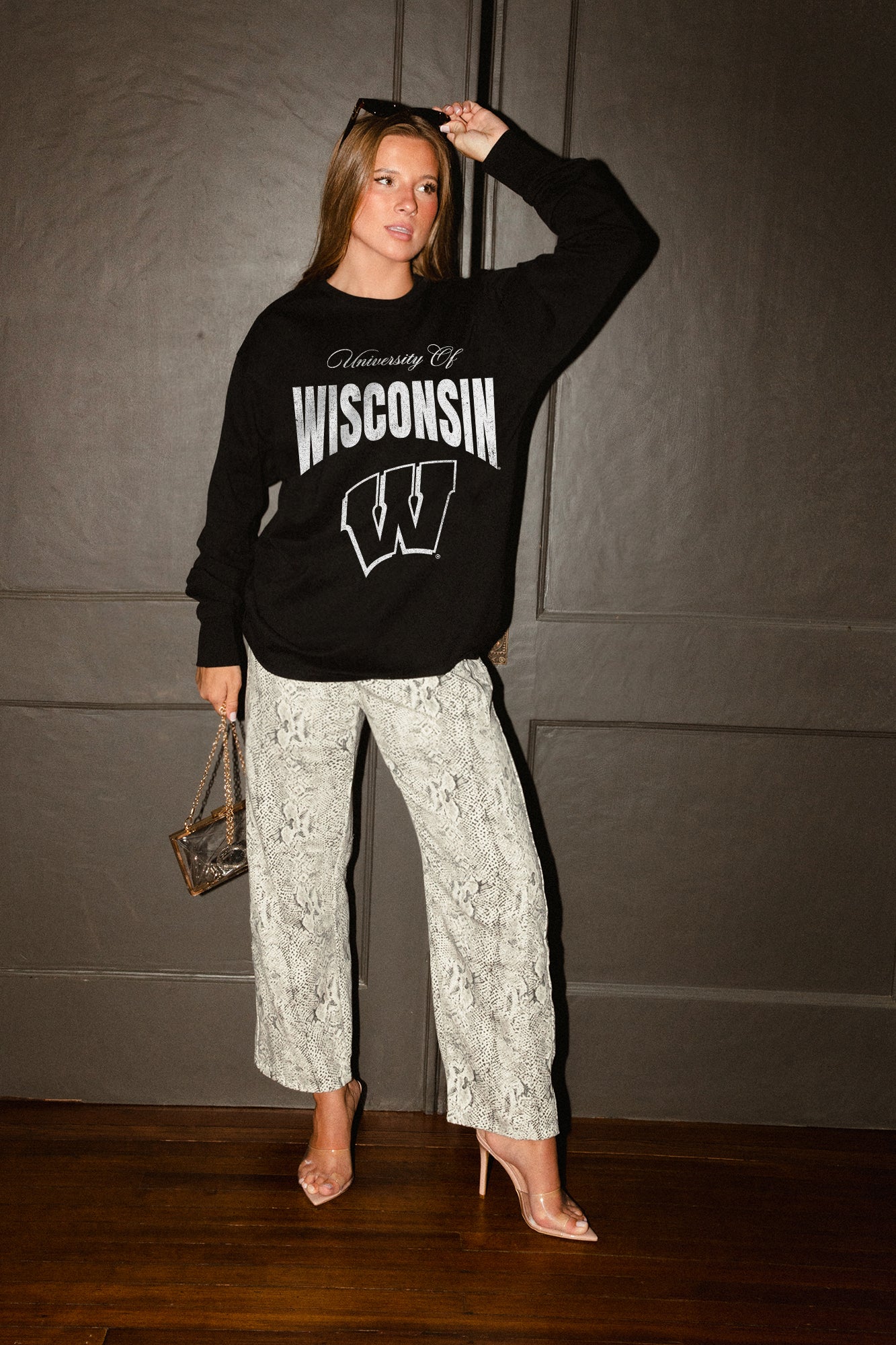 WISCONSIN BADGERS BOLD AMBITION ESSENTIAL RELAXED FIT LONG SLEEVE TEE