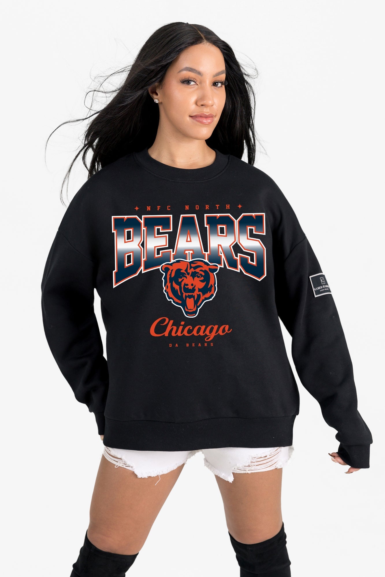 CHICAGO BEARS POWERHOUSE PLAY BLACK LABEL PREMIUM FLEECE CREW SWEATSHIRT