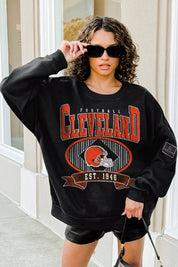 CLEVELAND BROWNS BOLD CHEERS BLACK LABEL PREMIUM FLEECE CREW SWEATSHIRT
