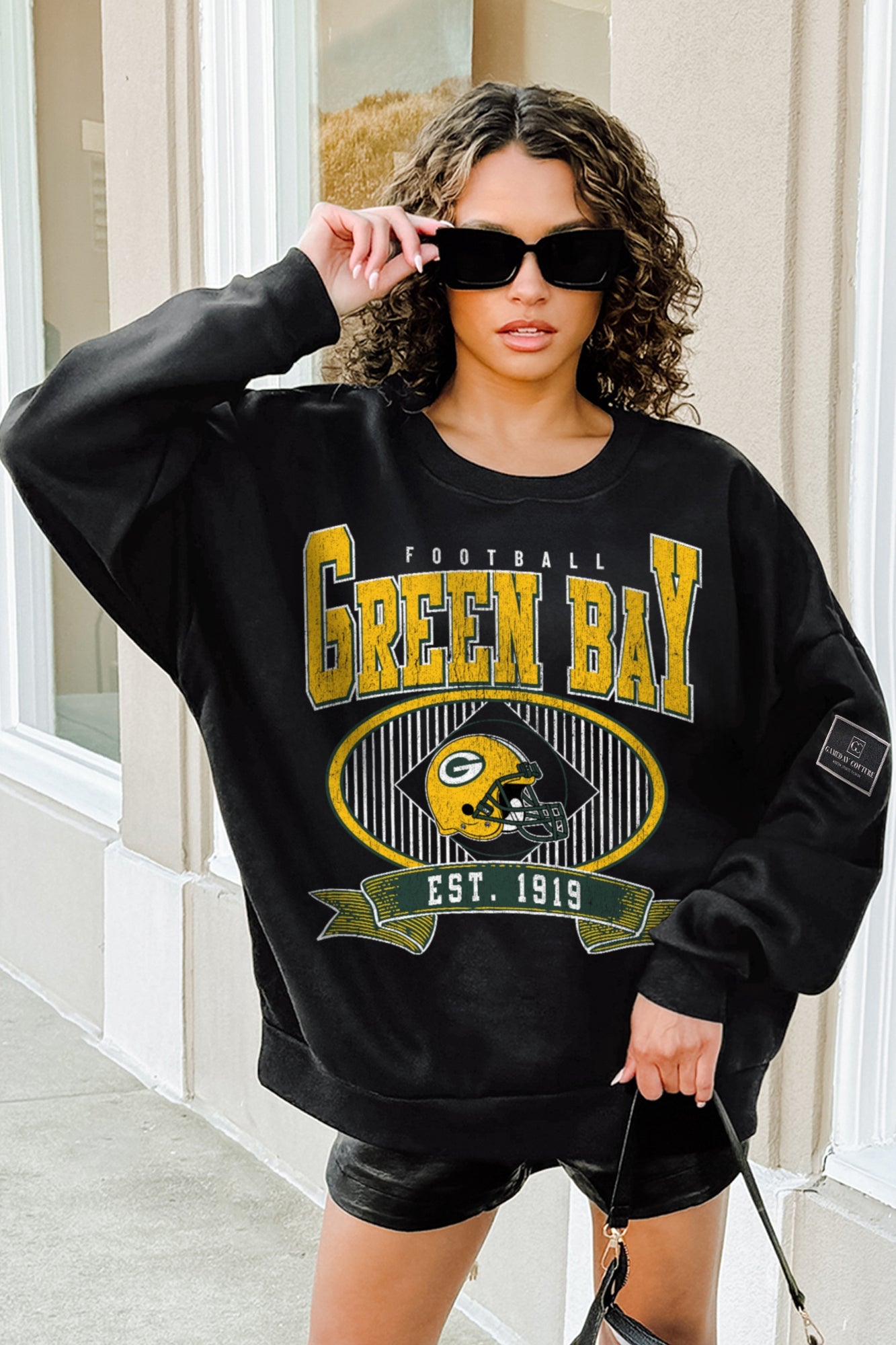 GREEN BAY PACKERS BOLD CHEERS BLACK LABEL PREMIUM FLEECE CREW SWEATSHIRT