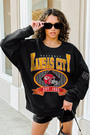 KANSAS CITY CHIEFS BOLD CHEERS BLACK LABEL PREMIUM FLEECE CREW SWEATSHIRT