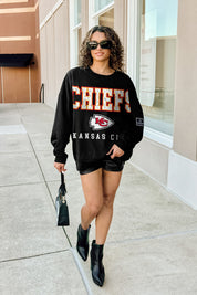 KANSAS CITY CHIEFS LEVEL UP BLACK LABEL PREMIUM FLEECE CREW SWEATSHIRT