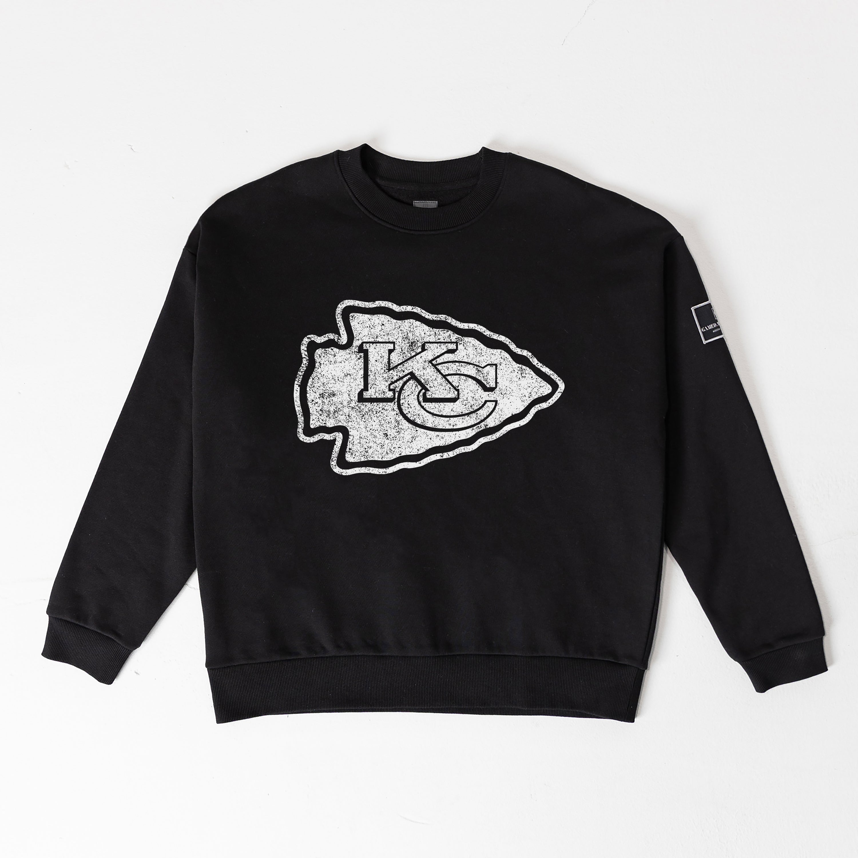 KANSAS CITY CHIEFS BOLD MOVE BLACK LABEL PREMIUM FLEECE DROP SHOULDER CREWNECK