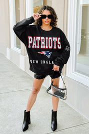 NEW ENGLAND PATRIOTS LEVEL UP BLACK LABEL PREMIUM FLEECE CREW SWEATSHIRT