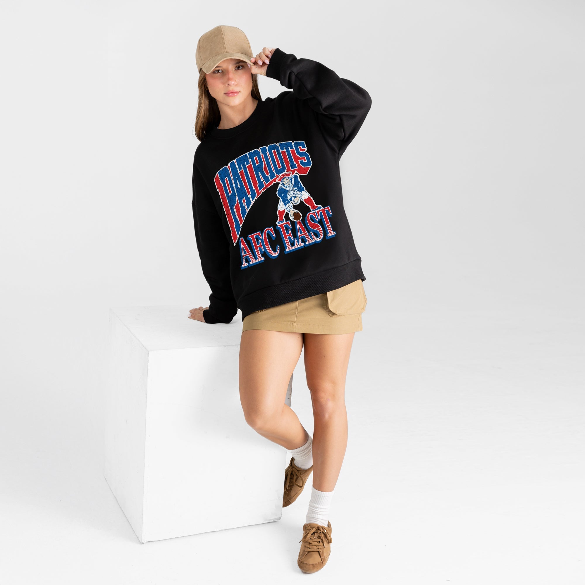 NEW ENGLAND PATRIOTS VICTORY PRIME BLACK LABEL PREMIUM FLEECE DROP SHOULDER CREWNECK