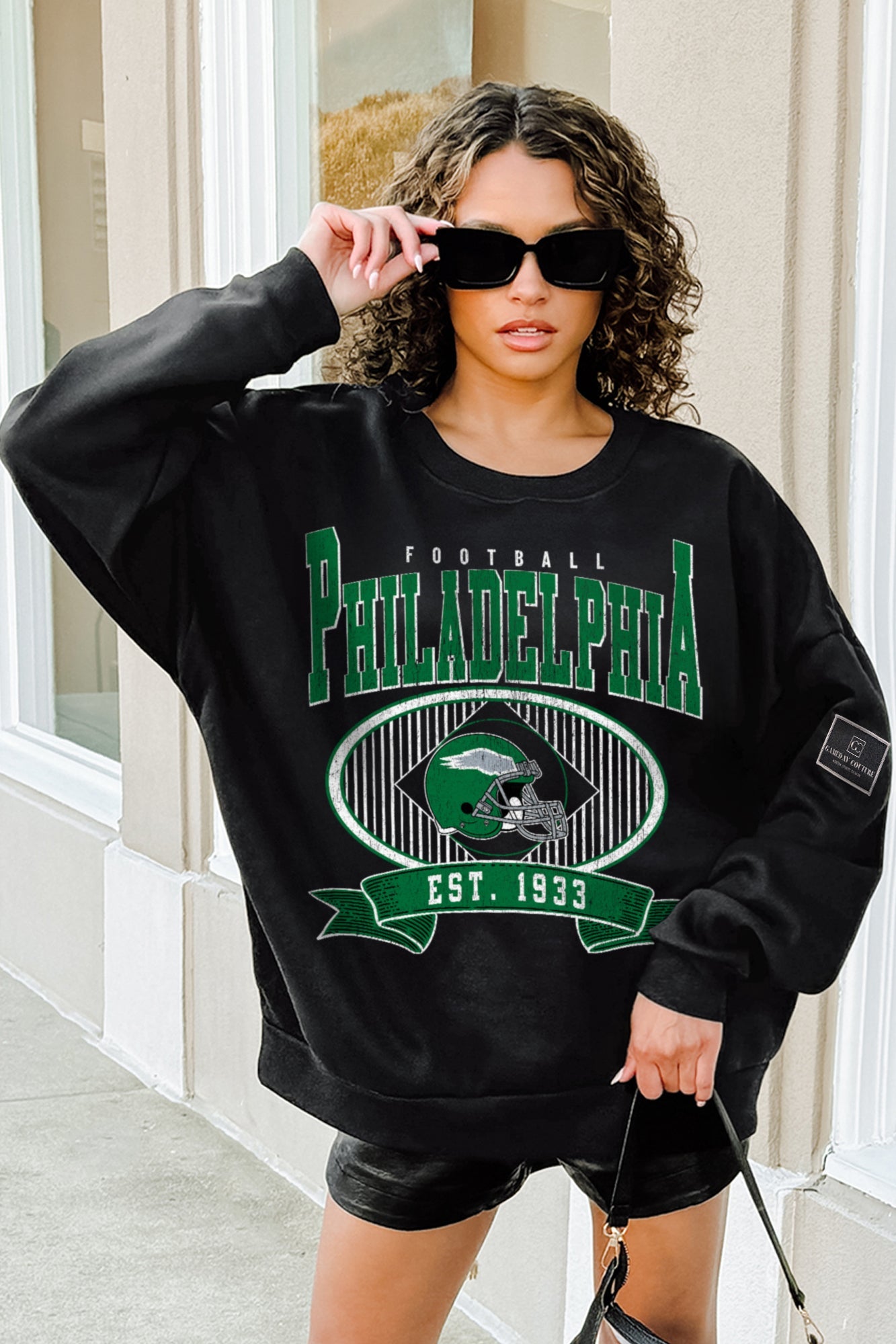 PHILADELPHIA EAGLES BOLD CHEERS BLACK LABEL PREMIUM FLEECE CREW SWEATSHIRT
