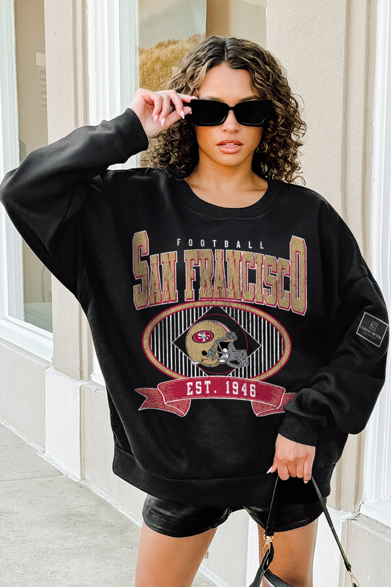 SAN FRANCISCO 49ERS BOLD CHEERS BLACK LABEL PREMIUM FLEECE CREW SWEATSHIRT