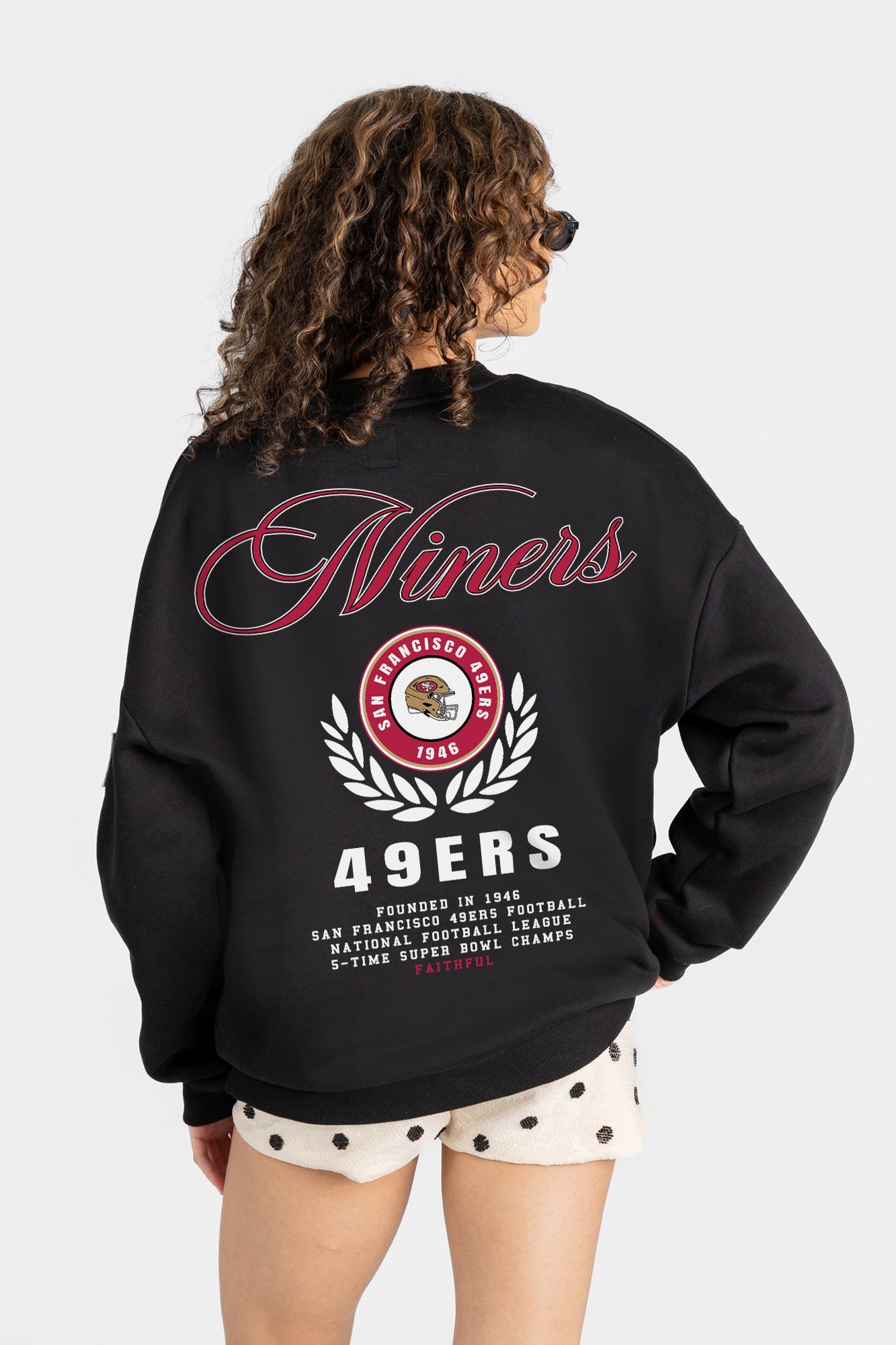 SAN FRANCISCO 49ERS CLASSIC CHARM BLACK LABEL PREMIUM FLEECE DROP SHOULDER CREWNECK