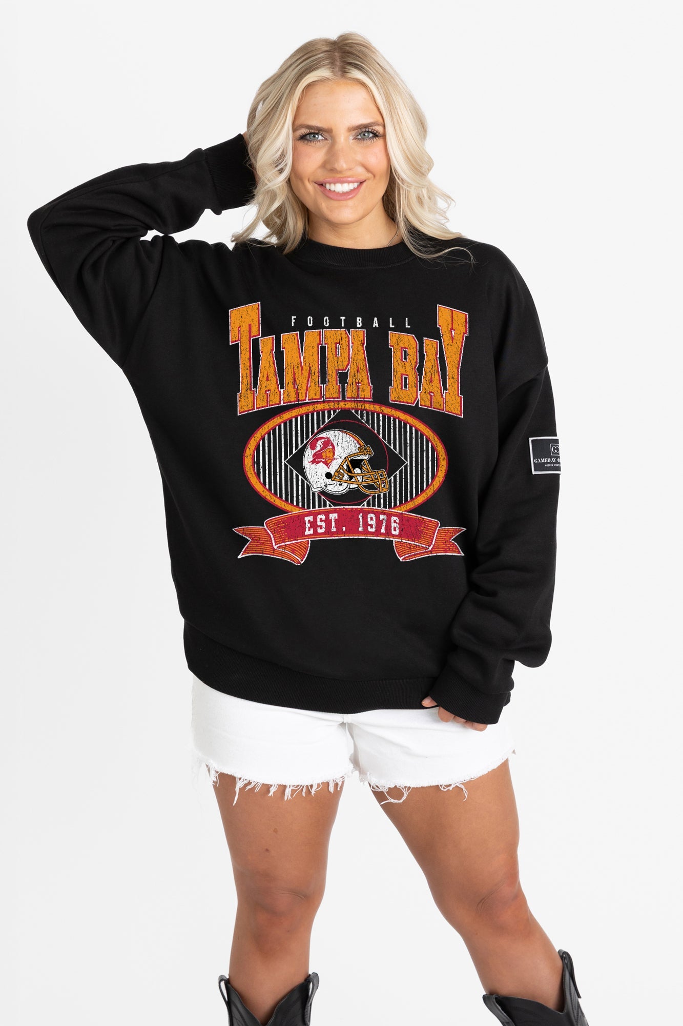 TAMPA BAY BUCCANEERS BOLD CHEERS BLACK LABEL PREMIUM FLEECE CREW SWEATSHIRT