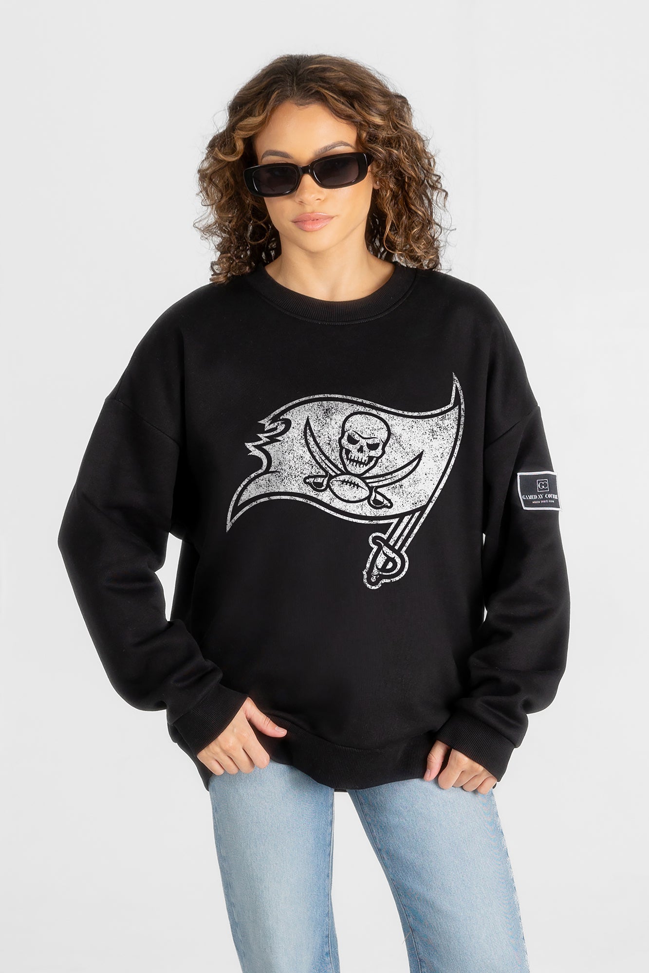 TAMPA BAY BUCCANEERS BOLD MOVE BLACK LABEL PREMIUM FLEECE DROP SHOULDER CREWNECK
